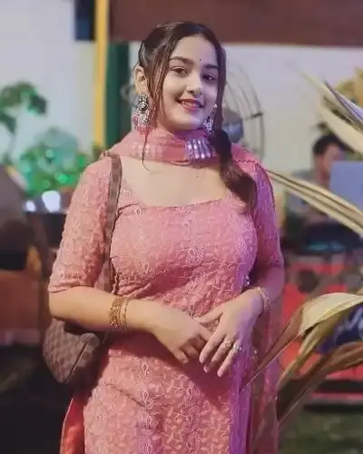 Call Girls Mauganj Cash On Delivery